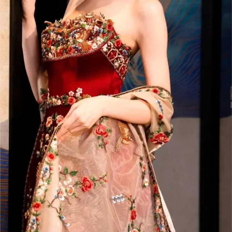 CyBurgundy грудь среднего стиля модифицированная шаль тост платье винтажная вышитая бисером шлейф «рыбий хвост»
CyBurgundy грудь среднего стиля модифицированная шаль тост платье винтажная вышитая бисером шлейф «рыбий хвост»