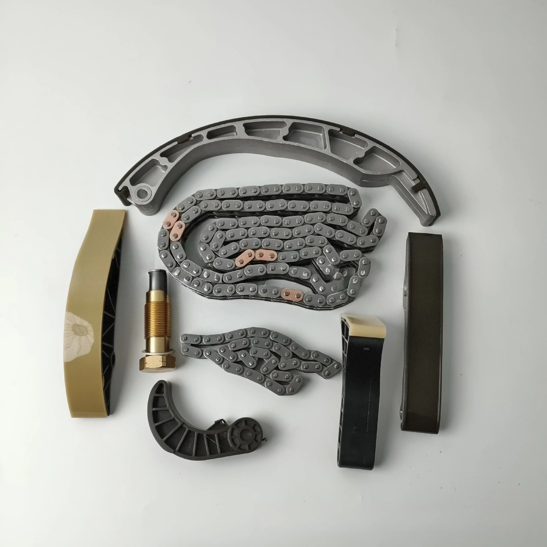 6649970000 Timing Chain Set 8-piece SSANGYONG Shuanglong ACTYON KYRON REXTON
6649970000 Timing Chain Set 8-piece SSANGYONG Shuanglong ACTYON KYRON REXTON
