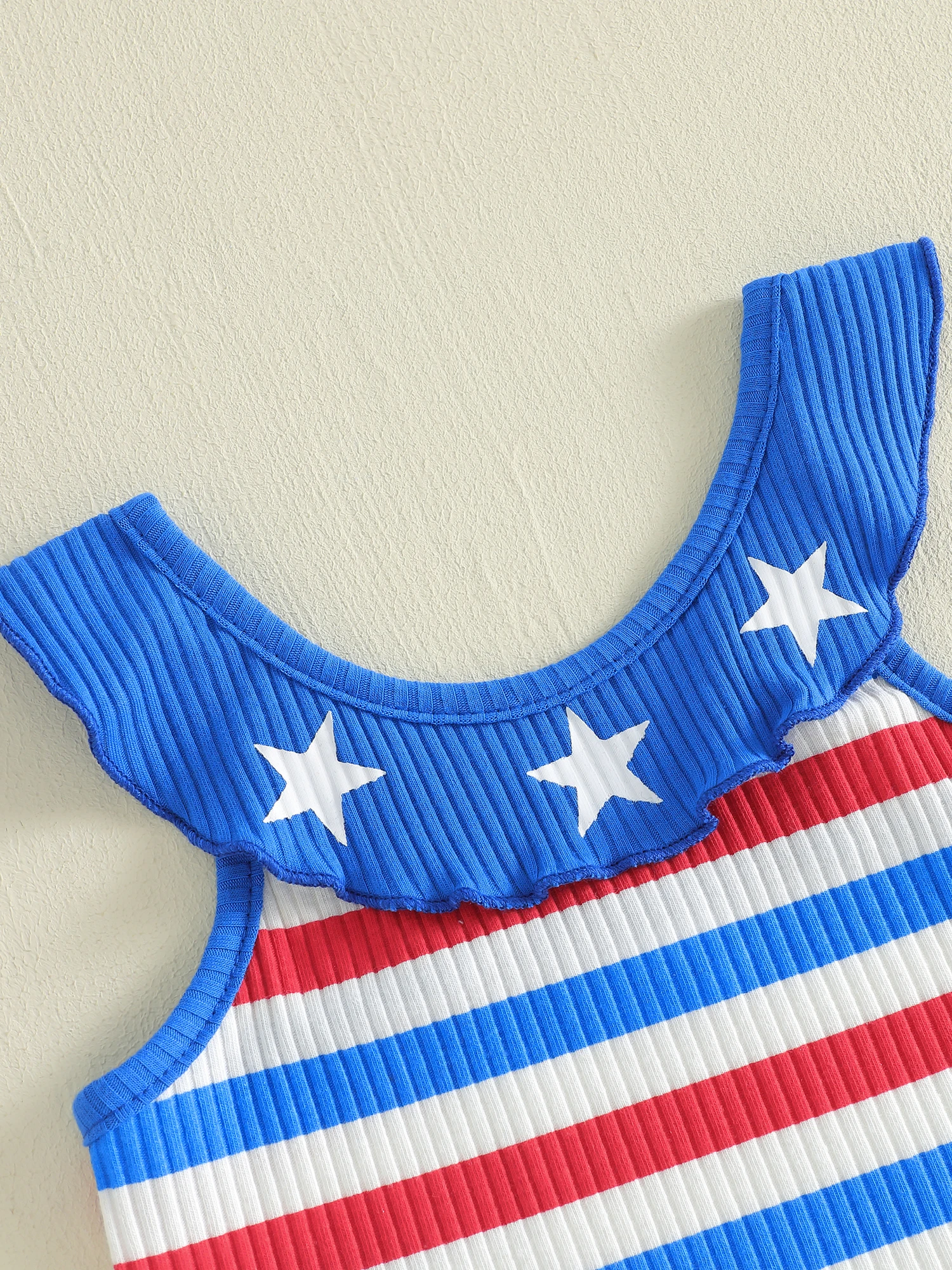 Girls Fourth of July Sleeveless Crew Neck Star Striped Print Top with Elastic Waist Denim Shorts Set for Toddlers
Girls Fourth of July Sleeveless Crew Neck Star Striped Print Top with Elastic Waist Denim Shorts Set for Toddlers