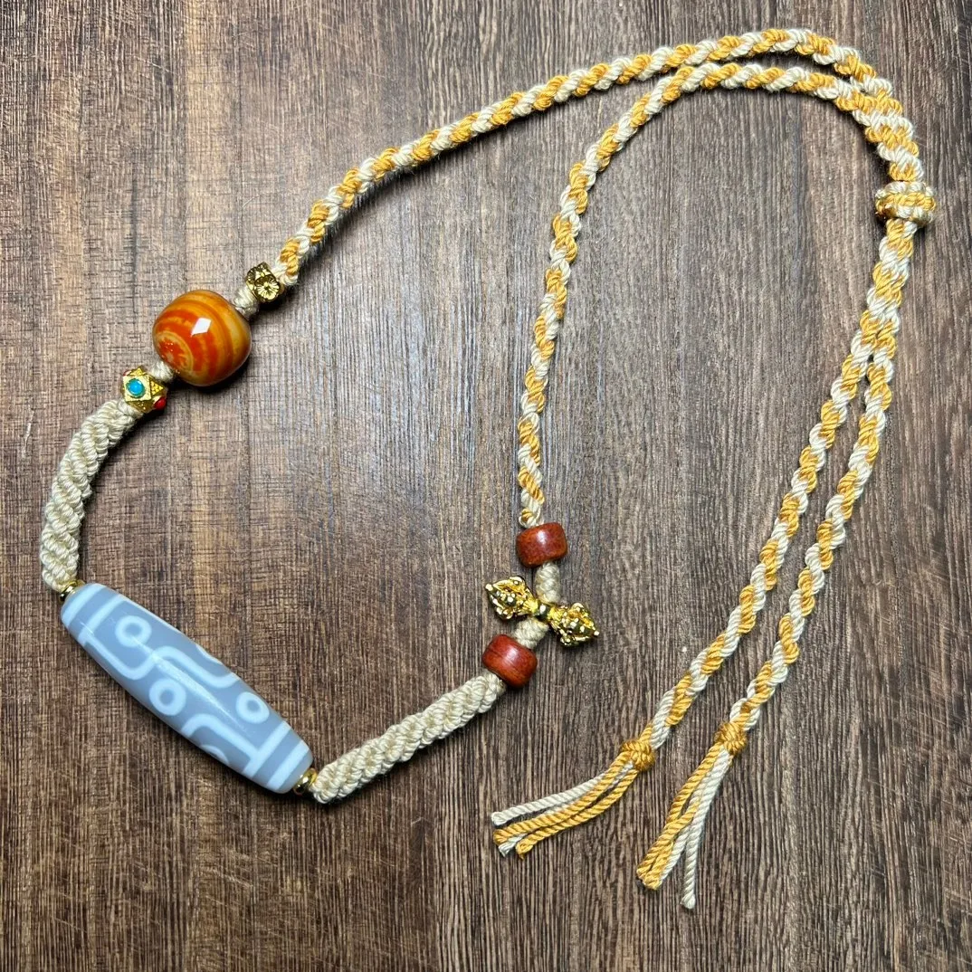 Tibetan Buddhism 9 Eye Dzi Bead Pendant Necklace Men Women Healing Gemstone Fine Jewelry Tibet Fengshui Agate Lucky Charm Amulet
Tibetan Buddhism 9 Eye Dzi Bead Pendant Necklace Men Women Healing Gemstone Fine Jewelry Tibet Fengshui Agate Lucky Charm Amulet
