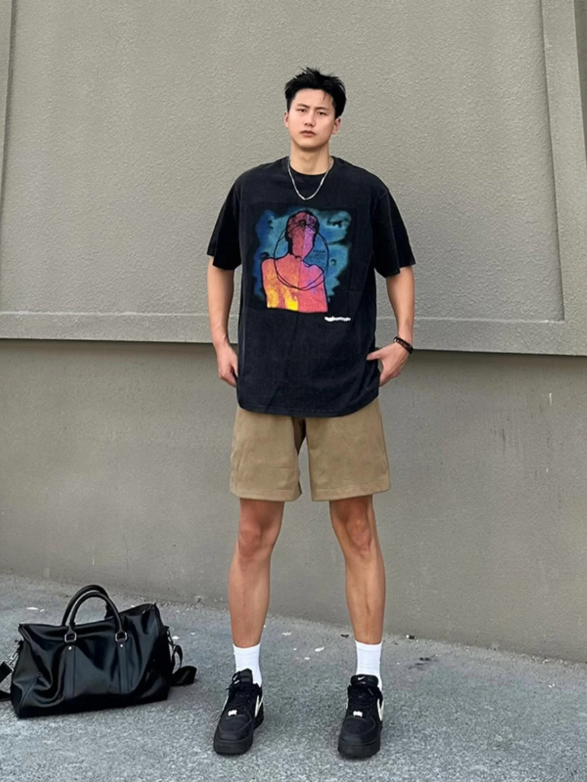 Мужские летние спортивные шорты American Style Basketball из коричневого хлопка, впитывающие пот, прямого кроя, повседневные.
Мужские летние спортивные шорты American Style Basketball из коричневого хлопка, впитывающие пот, прямого кроя, повседневные.