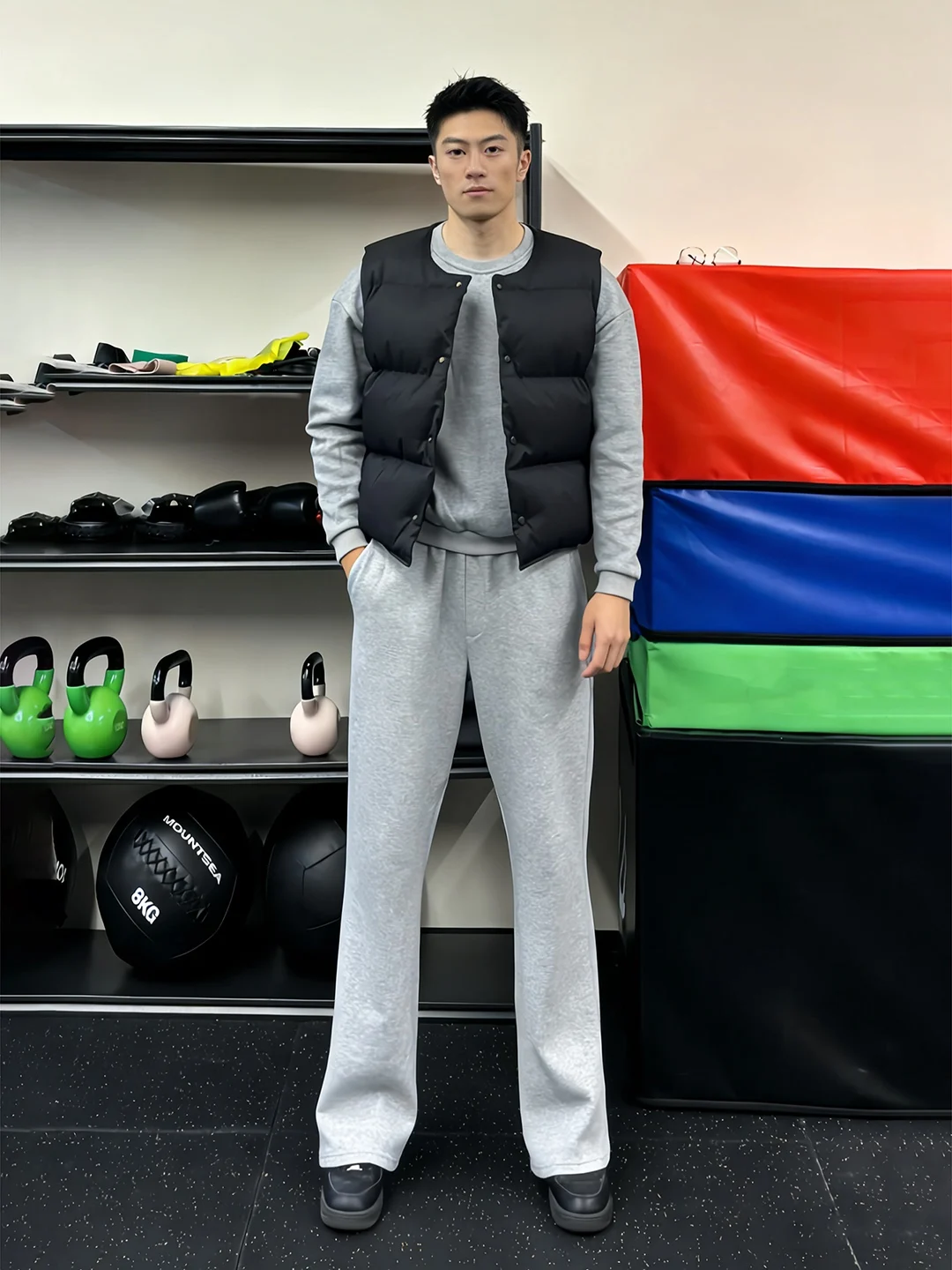 Легкие мужские спортивные штаны American Sle, зимние повседневные брюки Thiened Fce с прямыми штанинами Spor
Легкие мужские спортивные штаны American Sle, зимние повседневные брюки Thiened Fce с прямыми штанинами Spor