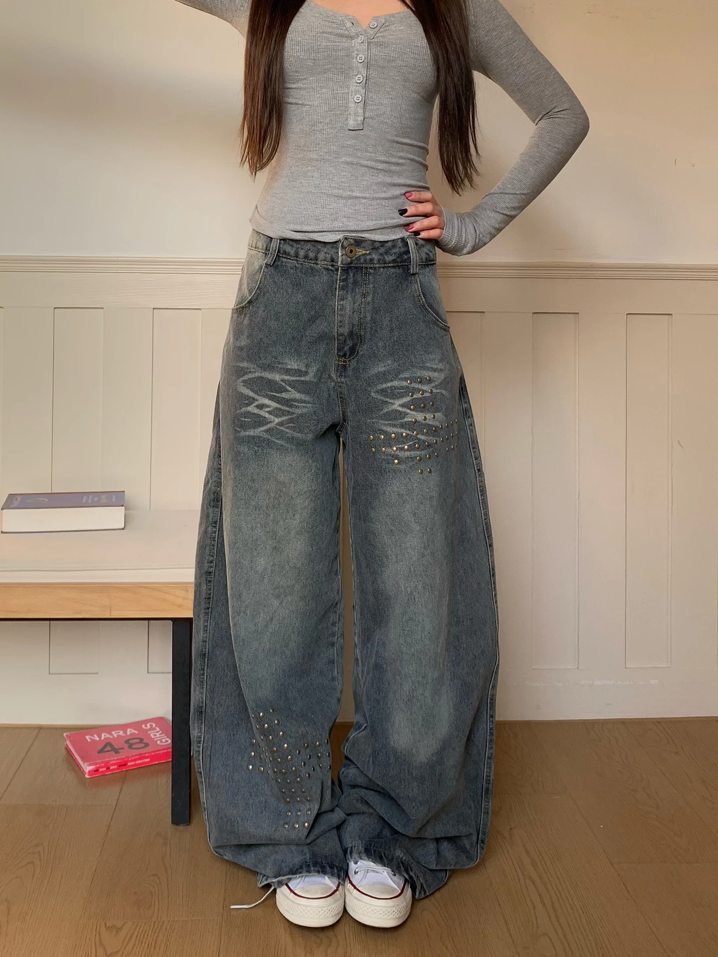 Retro Waed Denim Jeans Women's Loose Casual Spring Design Slim Wide Leg Pants Stand Fit No Stretch l Waist
Retro Waed Denim Jeans Women's Loose Casual Spring Design Slim Wide Leg Pants Stand Fit No Stretch l Waist