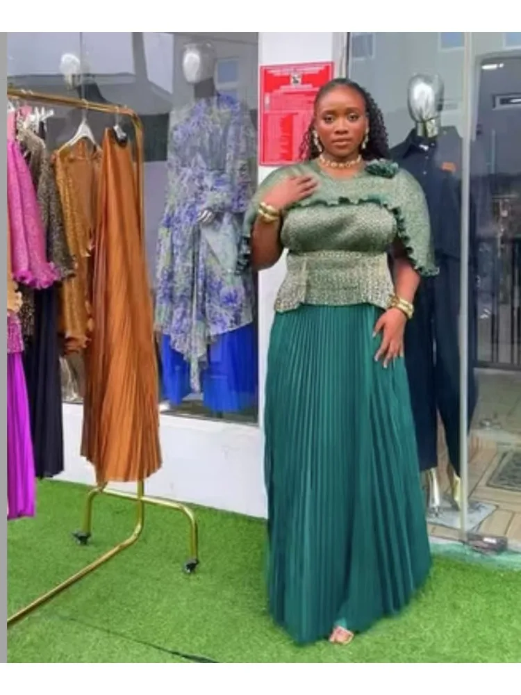 2025 Summer New Miyake Pleated Loose Women's Clothing Fashion and Leisure Two-piece Set Temperament Commuter Bronzing Set
2025 Summer New Miyake Pleated Loose Women's Clothing Fashion and Leisure Two-piece Set Temperament Commuter Bronzing Set