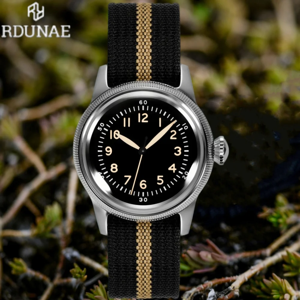 RDUNAE 2025 New Men Quartz Watch Miyota Super 2035 RA07 Retro Military Stainless Steel Mineral Glass Waterproof 50m Reloj Hombre
RDUNAE 2025 New Men Quartz Watch Miyota Super 2035 RA07 Retro Military Stainless Steel Mineral Glass Waterproof 50m Reloj Hombre