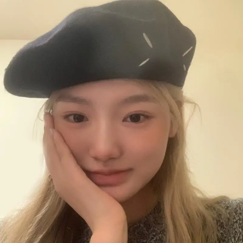 652F Music Festival Hat Personality Hat Retros Painter Hat Trendsetters for Fashion Enthusiasts
652F Music Festival Hat Personality Hat Retros Painter Hat Trendsetters for Fashion Enthusiasts