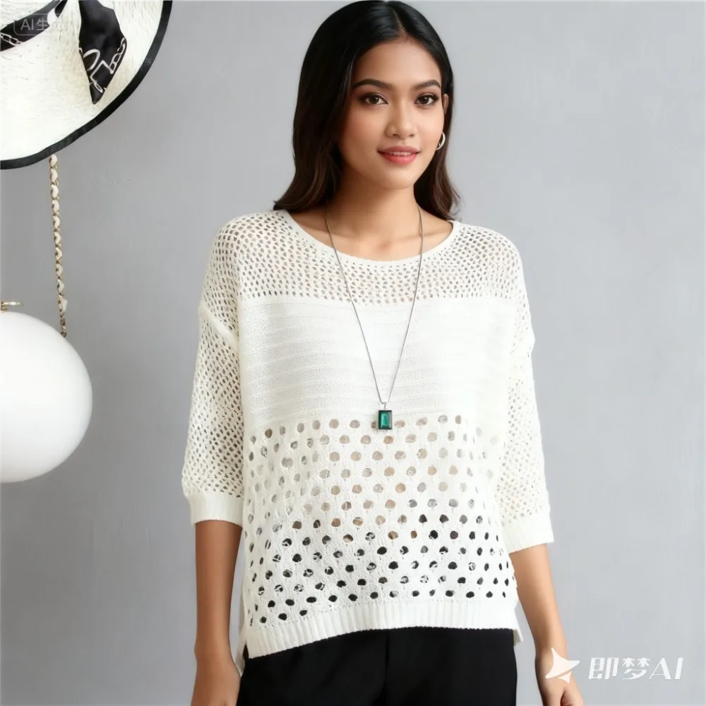 Thin Hollow Out Knitted Sunscreen Top Women Loose Casual Sun Protection Cover Blouse 
Thin Hollow Out Knitted Sunscreen Top Women Loose Casual Sun Protection Cover Blouse