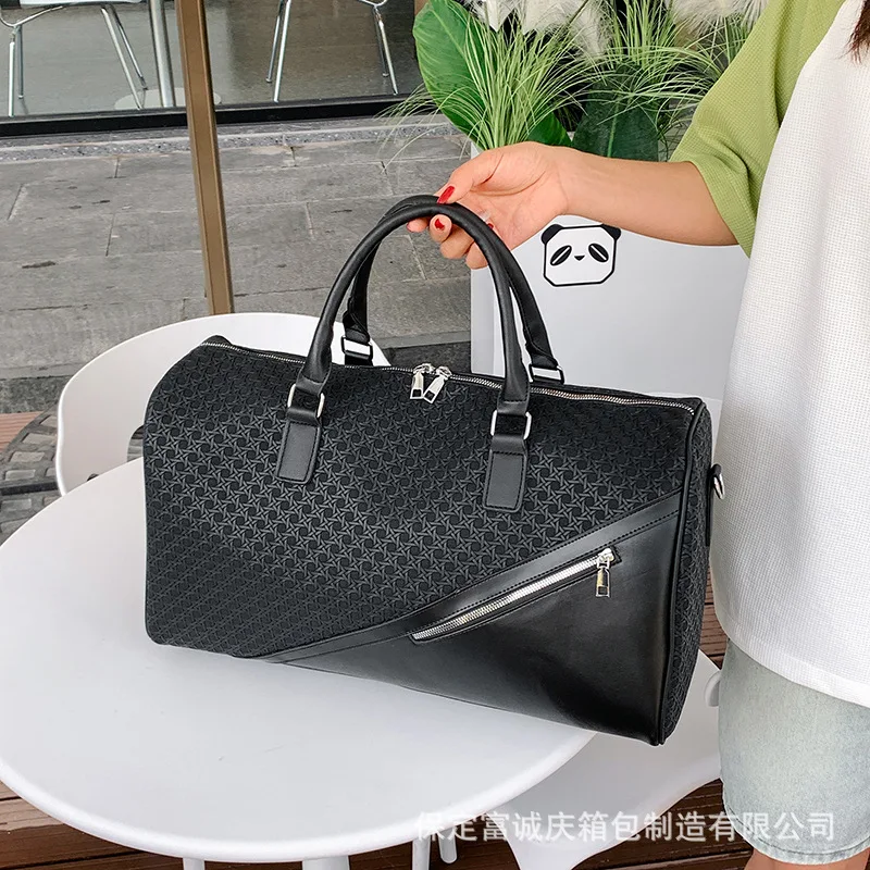 Cross Border Short Distance Travel Bag Women's PU Large Capacity Hand-held Storage Travel Luggage Waterproof Fitness Men's Bag
Cross Border Short Distance Travel Bag Women's PU Large Capacity Hand-held Storage Travel Luggage Waterproof Fitness Men's Bag