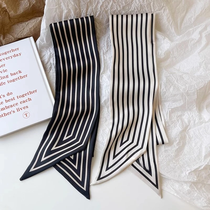 Minimalist striped silk scarf commuting simple French scarf hair tie bag long streamer black and white temperament silk scarf
Minimalist striped silk scarf commuting simple French scarf hair tie bag long streamer black and white temperament silk scarf