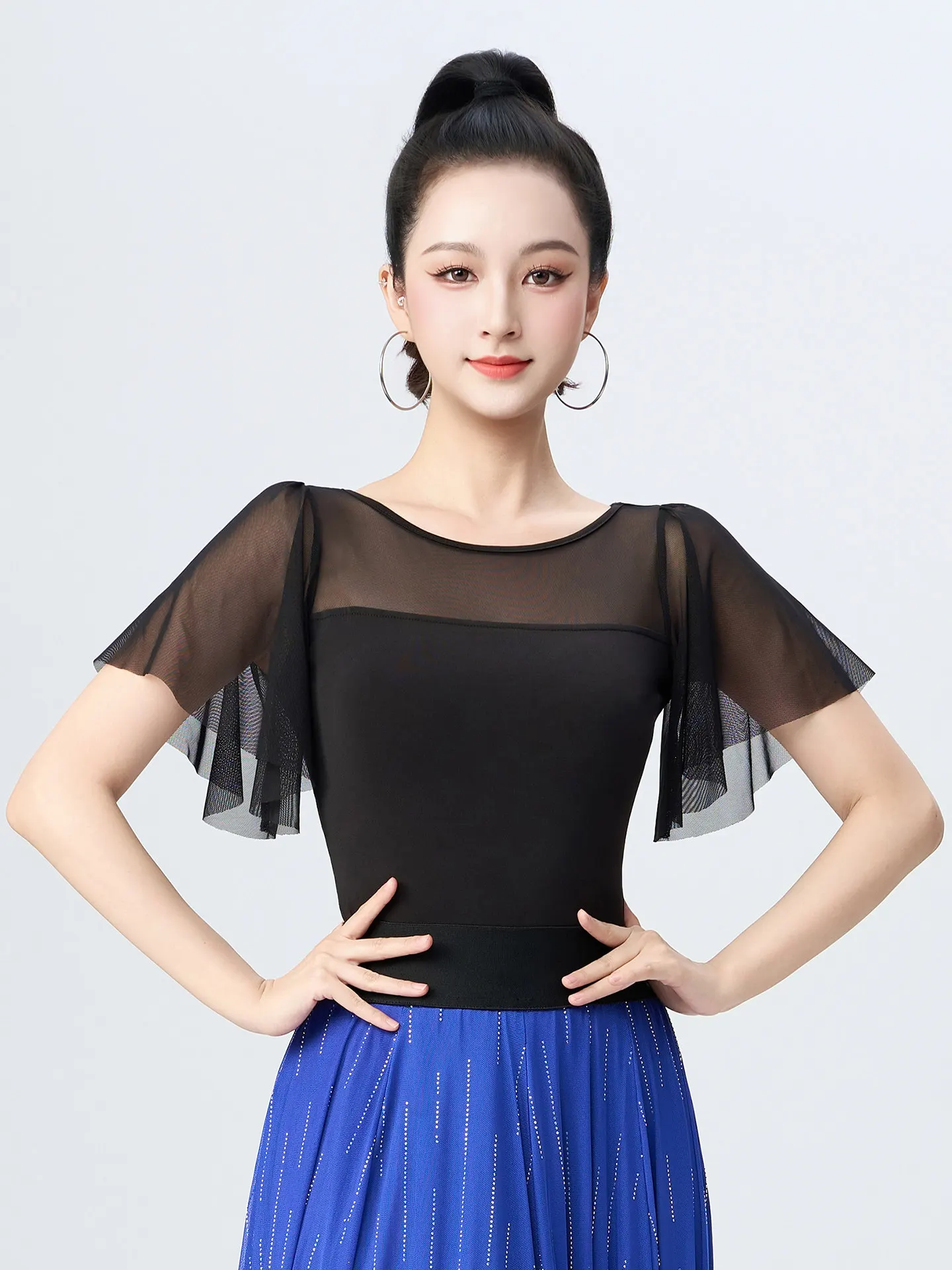2026 Women's Modern Dance National Standard Dance Mesh Top Latin Dance Top Tango Modern Ballroom Dance Costumes Wear DQL12874
2026 Women's Modern Dance National Standard Dance Mesh Top Latin Dance Top Tango Modern Ballroom Dance Costumes Wear DQL12874