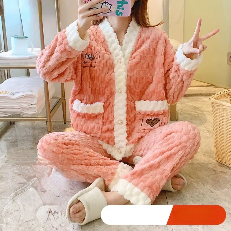 2024 New Leepwear Winter Women's Coral Plush Thickened Plush Loungewear Long Sleeves Cute Loose Flannel Homewear Set for Outwear
2024 New Leepwear Winter Women's Coral Plush Thickened Plush Loungewear Long Sleeves Cute Loose Flannel Homewear Set for Outwear