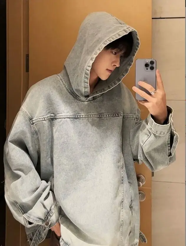 Vintage Denim hooded Coat Men Pria Klasik Kualitas Tinggi Atasan Y2k Kasual Streetwear Anime Hip Hop Pullover Harajuku w599
Vintage Denim hooded Coat Men Pria Klasik Kualitas Tinggi Atasan Y2k Kasual Streetwear Anime Hip Hop Pullover Harajuku w599