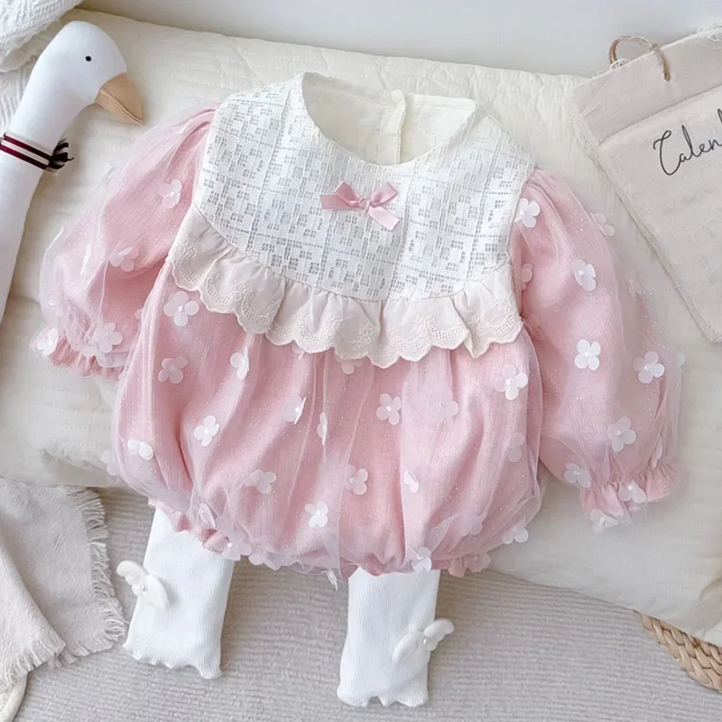 2025 New Spring Newborn Baby Girl Jumpsuit Long Sleeved Cotton Mesh Splicing Infant Baby Girl Bodysuits 0-24M Children Clothes
2025 New Spring Newborn Baby Girl Jumpsuit Long Sleeved Cotton Mesh Splicing Infant Baby Girl Bodysuits 0-24M Children Clothes