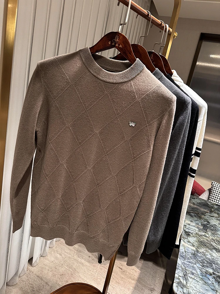 Warm Comfortable Pure Wool Knitted Sweater for Men Soft Winter ential Long Sve round Ne American Casual Sle
Warm Comfortable Pure Wool Knitted Sweater for Men Soft Winter ential Long Sve round Ne American Casual Sle