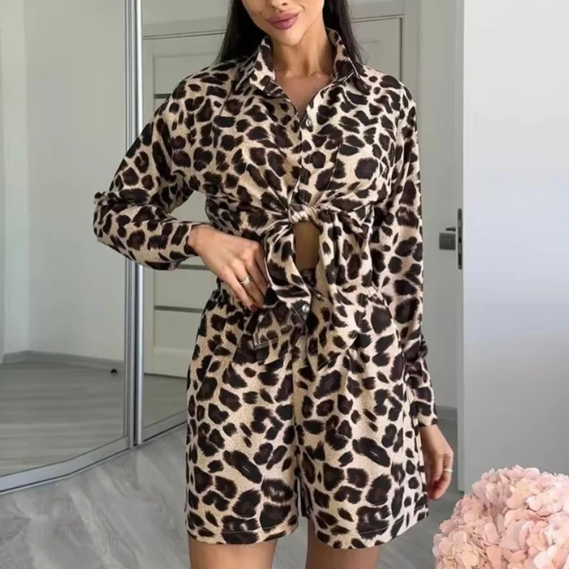 Short Sets Women Leopard Blouses Single Breasted Two Pieces Set Matching Sets Shorts High Street Pockets 2025 Button Loose
Short Sets Women Leopard Blouses Single Breasted Two Pieces Set Matching Sets Shorts High Street Pockets 2025 Button Loose