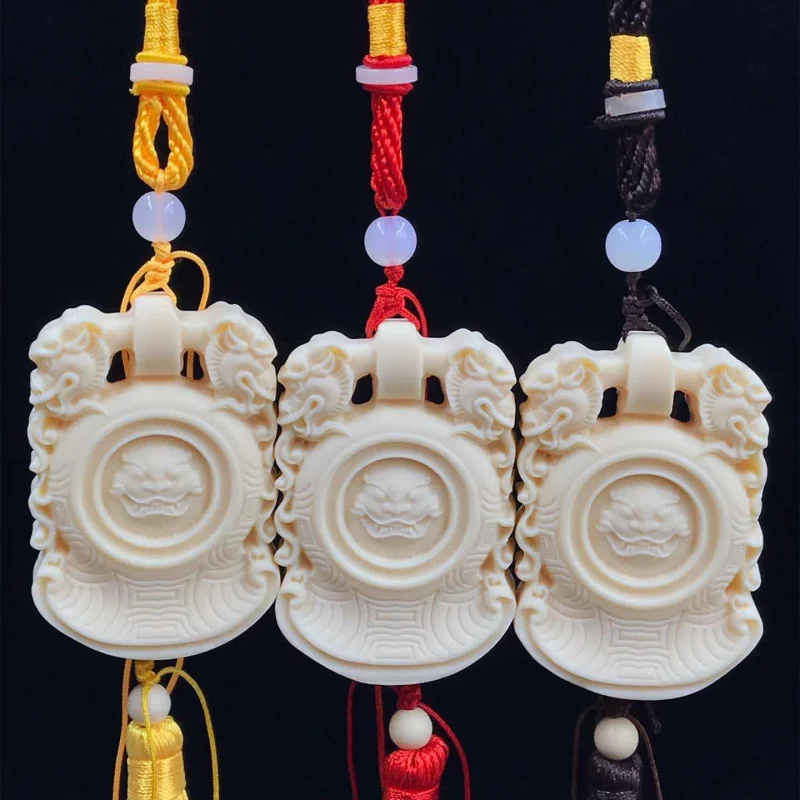 Factory Direct Supply Ivory Nut Carving Pixiu Car Decoration Hand Pieces Creative Crafts Car Ornaments Gifts
Factory Direct Supply Ivory Nut Carving Pixiu Car Decoration Hand Pieces Creative Crafts Car Ornaments Gifts
