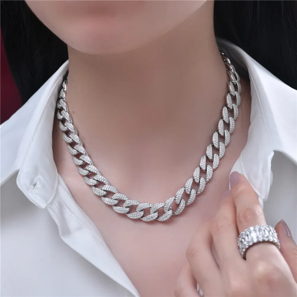 HOT SALE S925 Silver Round 1.5 High Carbon Diamond Chain Width 12mm Atmospheric Trend Dragon Bone Necklace Wedding Jewelry
HOT SALE S925 Silver Round 1.5 High Carbon Diamond Chain Width 12mm Atmospheric Trend Dragon Bone Necklace Wedding Jewelry