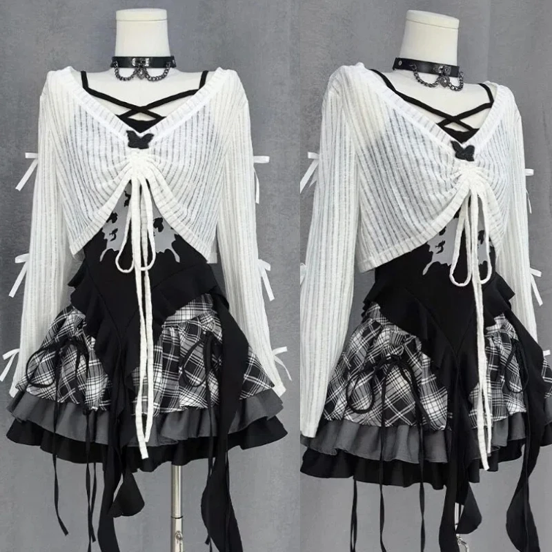 Gothic Dark-themed JK Jirai kei Top Skirt White Cardigan Full Set Y2K Japanese-style Uniform Cool Costume for Women
Gothic Dark-themed JK Jirai kei Top Skirt White Cardigan Full Set Y2K Japanese-style Uniform Cool Costume for Women