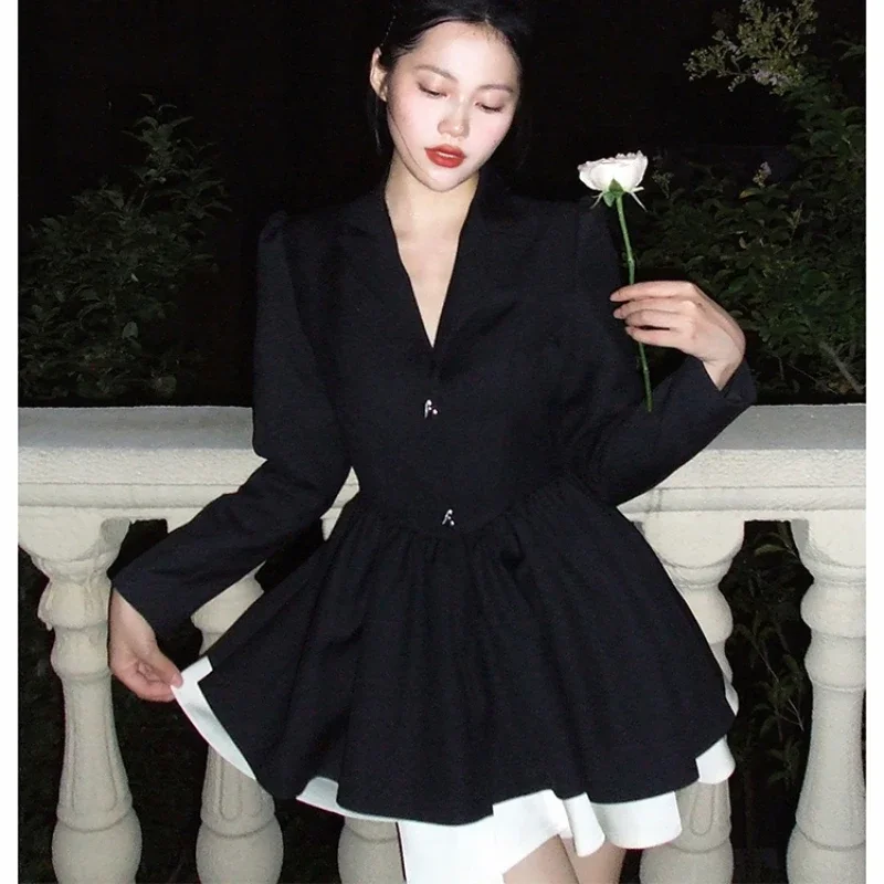 Autumn New Arrival Women Dresses Long Sleeve High Waist V-neck Lady Dress French Style Sweet Ball Gown Dresses Female
Autumn New Arrival Women Dresses Long Sleeve High Waist V-neck Lady Dress French Style Sweet Ball Gown Dresses Female
