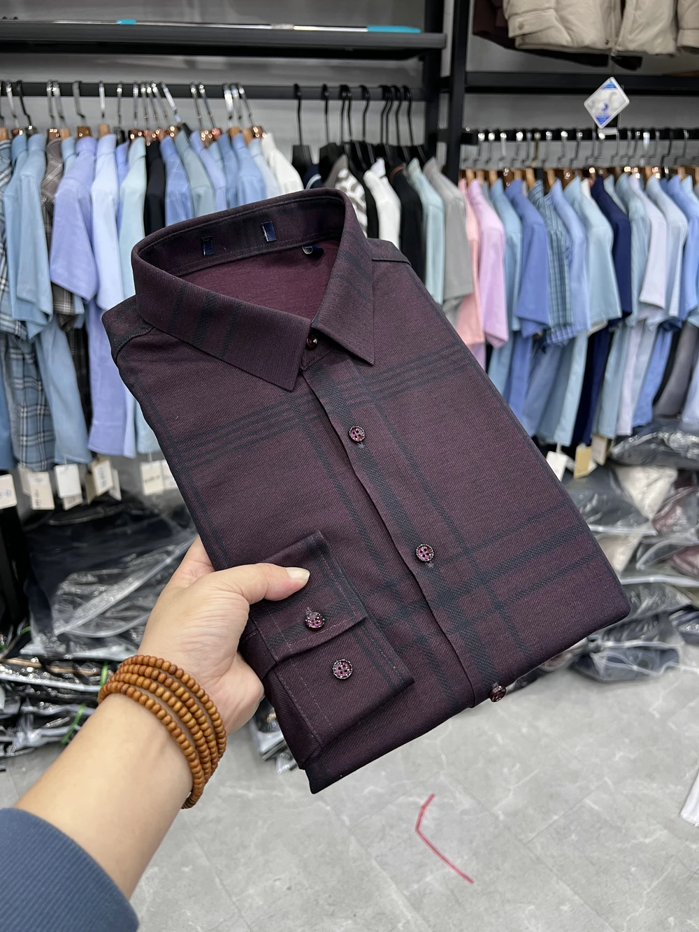 Мужская рубашка-поло из полиэстера, повседневная, деловая, весенняя, модная, в клетку, мягкая, удобная, приталенная...
Мужская рубашка-поло из полиэстера, повседневная, деловая, весенняя, модная, в клетку, мягкая, удобная, приталенная...