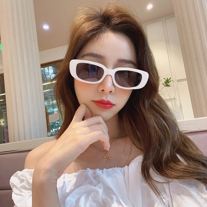 New small frame sunglasses PC frame men's and women's Sunglasses square fashion street photo
New small frame sunglasses PC frame men's and women's Sunglasses square fashion street photo