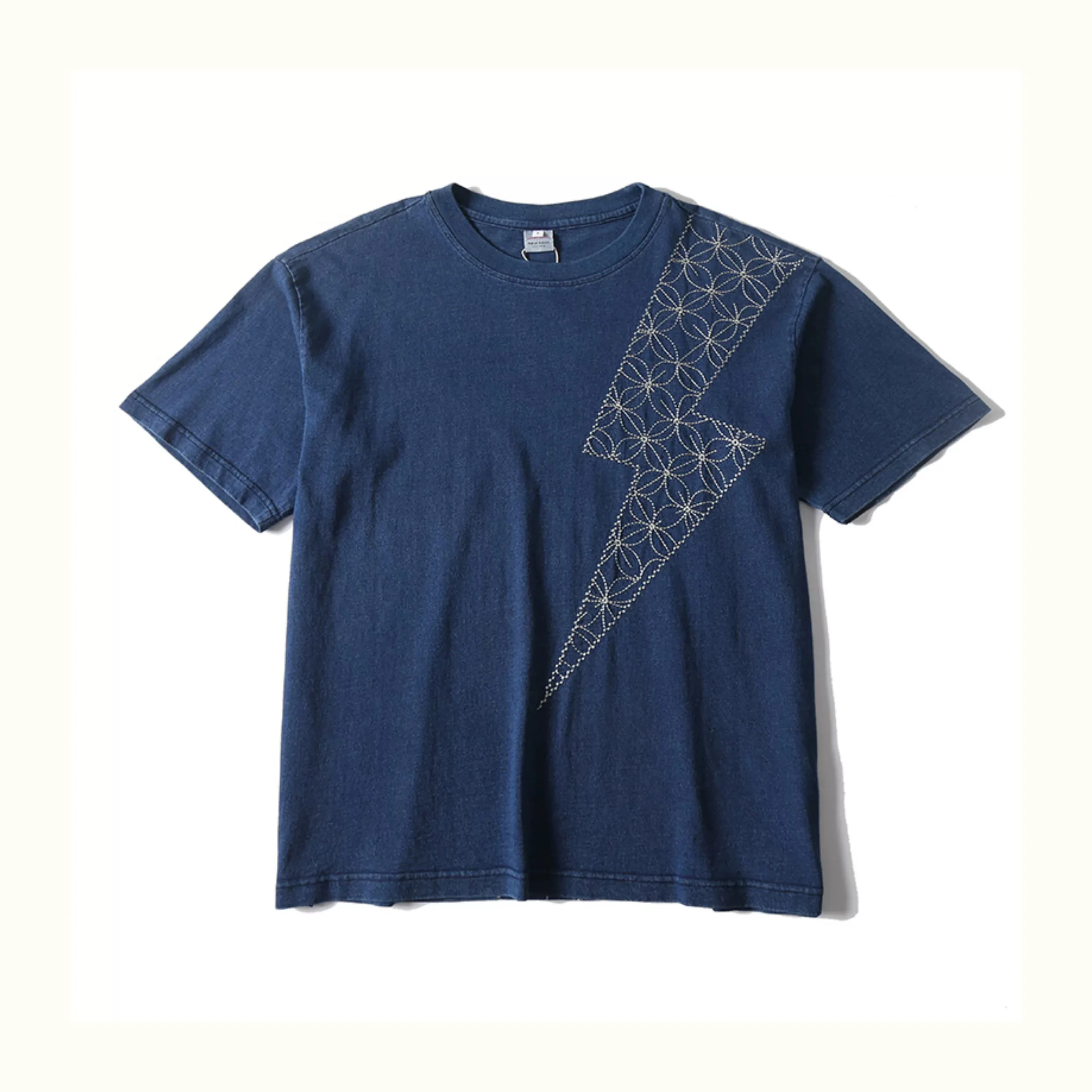 Japanese Printed Blue Dyed Distressed Short Sleeved Summer Pure Cotton Indigo Casual T-shirt for Men
Japanese Printed Blue Dyed Distressed Short Sleeved Summer Pure Cotton Indigo Casual T-shirt for Men