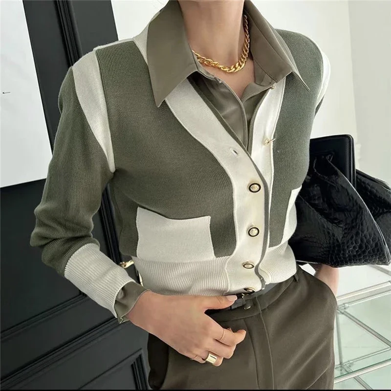 Chic Autumn Knitted Tops Women Vintage O-neck Korean Cropped Sweater Women Long Sleeve Patchwork Streetwear Knitwear
Chic Autumn Knitted Tops Women Vintage O-neck Korean Cropped Sweater Women Long Sleeve Patchwork Streetwear Knitwear