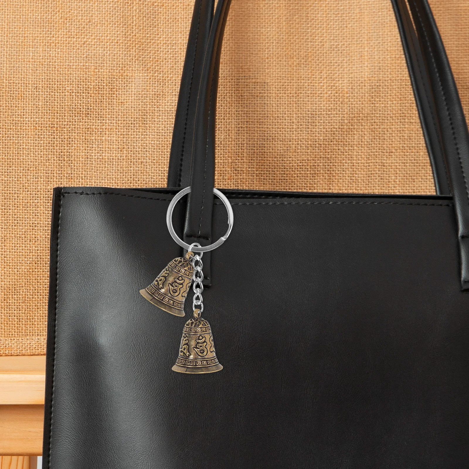 3Pcs Brass Lection Bell Pendant Vintage Hanging Decor DIY Craft Keychain Decoration Gift Brass Lection Bell Decor
3Pcs Brass Lection Bell Pendant Vintage Hanging Decor DIY Craft Keychain Decoration Gift Brass Lection Bell Decor