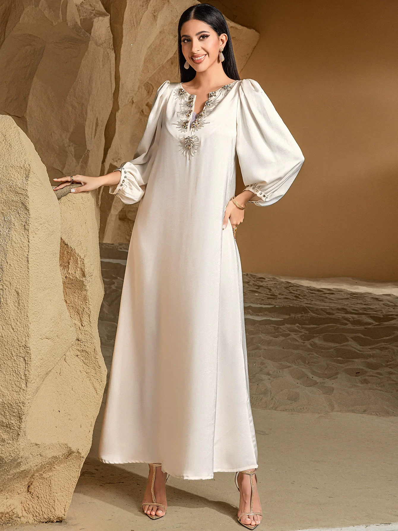 Middle East Islamic Ramadan Dubai Arab Robe New Muslim Luxury Fashion Long Dress Elegant Long Sleeve Dress Evening Dress
Middle East Islamic Ramadan Dubai Arab Robe New Muslim Luxury Fashion Long Dress Elegant Long Sleeve Dress Evening Dress