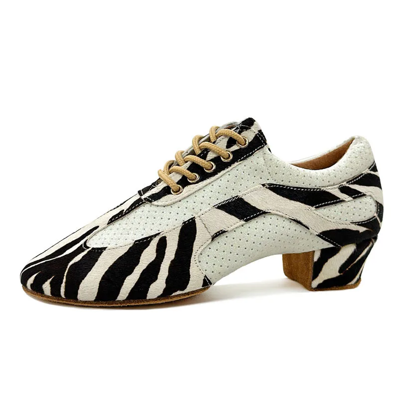 Новая обувь для латинских танцев, модная женская обувь для взрослых с леопардовым принтом и зеброй, мягкая подошва, профессиональная внутренняя обувь для бальных танцев, обувь для латинских танцев
Новая обувь для латинских танцев, модная женская обувь для взрослых с леопардовым принтом и зеброй, мягкая подошва, профессиональная внутренняя обувь для бальных танцев, обувь для латинских танцев