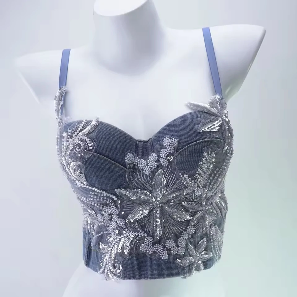 The New Three-Dimensional Embroidery Pearl Cowboy Fishbone Bra Women French Vintage Wear Sexy Corset Corset
The New Three-Dimensional Embroidery Pearl Cowboy Fishbone Bra Women French Vintage Wear Sexy Corset Corset