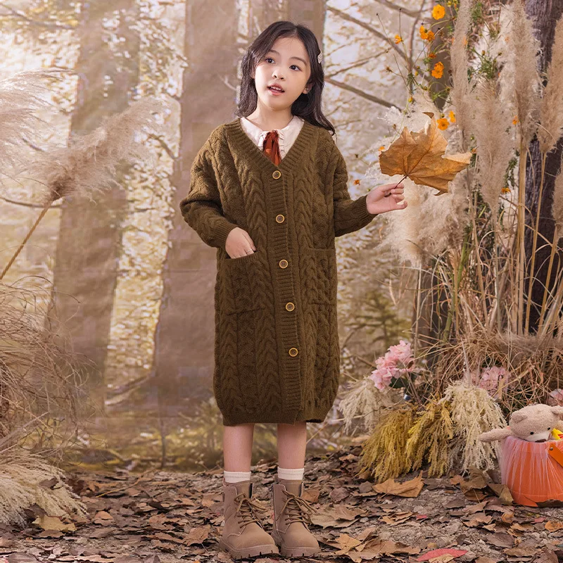 Girl Top New Autumn Winter Korean Fashion Style Thick Cardigan Baby Girl Loose Solid Mid Length Sweater Knitted Coat Outerwear
Girl Top New Autumn Winter Korean Fashion Style Thick Cardigan Baby Girl Loose Solid Mid Length Sweater Knitted Coat Outerwear