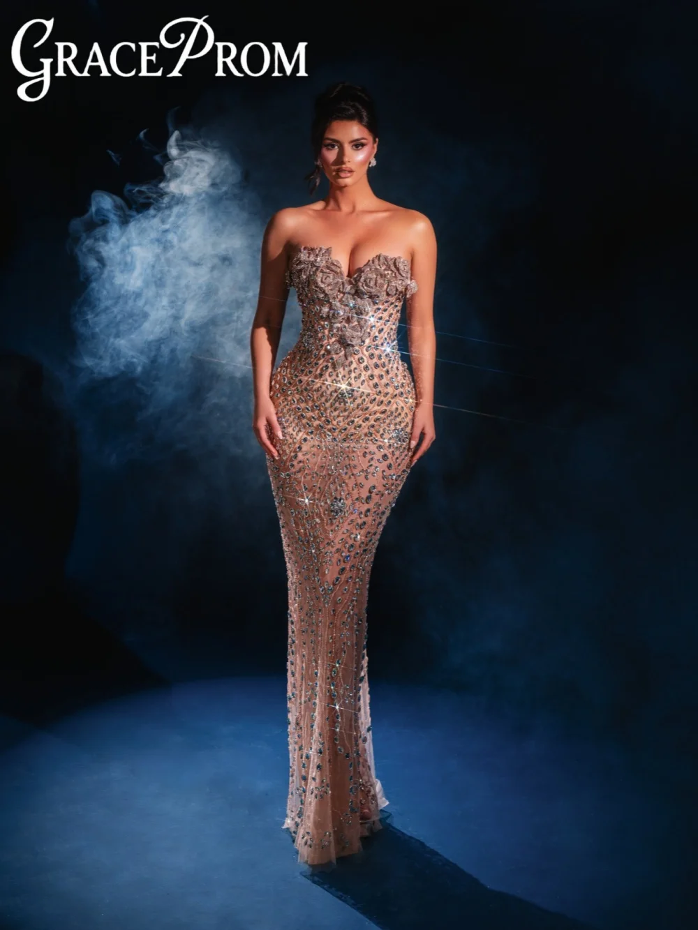 Sparkling Crystal 3D Floral Evening Dress Sexy Illusion Sheath Long Wedding Party Gowns New Customized Gorgeous Banquet Gowns
Sparkling Crystal 3D Floral Evening Dress Sexy Illusion Sheath Long Wedding Party Gowns New Customized Gorgeous Banquet Gowns