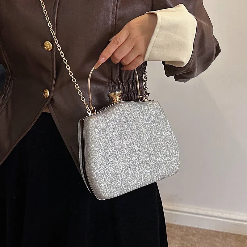 Free shipping new crossbody bag fashionable casual style shoulder bag detachable shoulder strap trend versatile party handbag
Free shipping new crossbody bag fashionable casual style shoulder bag detachable shoulder strap trend versatile party handbag
