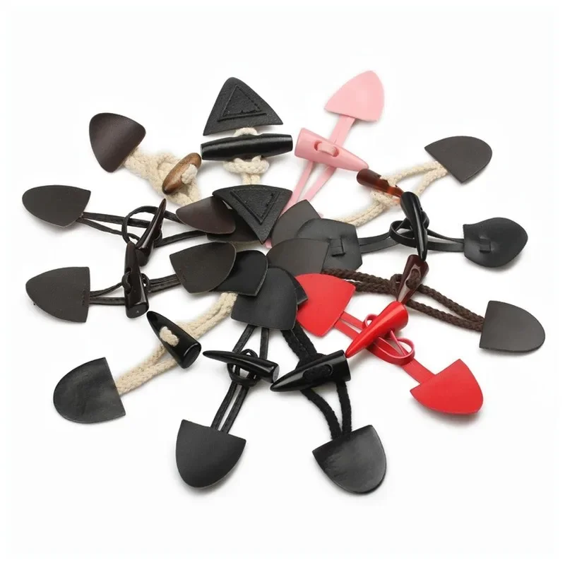 100 шт./лот, роскошные винтажные пуговицы, большая акриловая пряжка с рогом, кожаный крючок для пальто, швейные аксессуары, украшение одежды 
100 шт./лот, роскошные винтажные пуговицы, большая акриловая пряжка с рогом, кожаный крючок для пальто, швейные аксессуары, украшение одежды