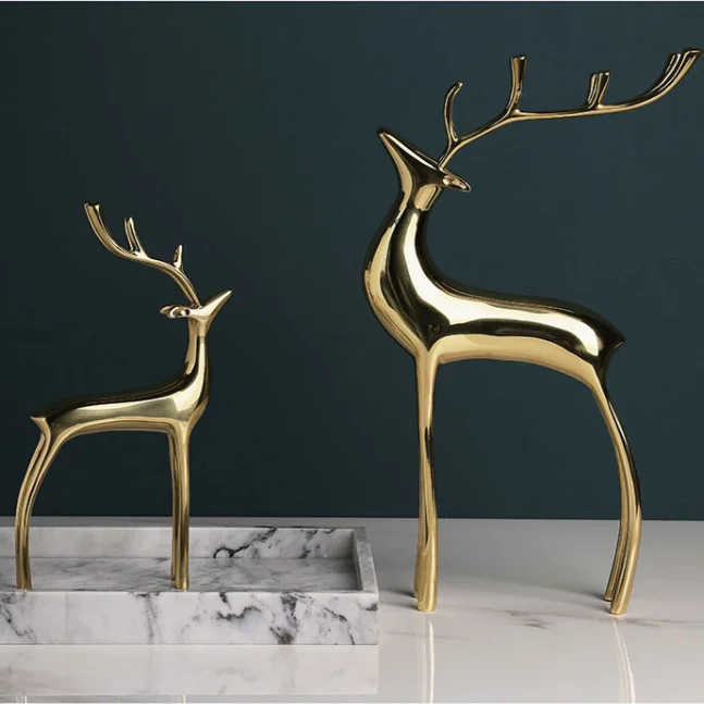 Northern Style Light luxury all copper elk ornaments living room dining room new room wine cabinet porch
Northern Style Light luxury all copper elk ornaments living room dining room new room wine cabinet porch