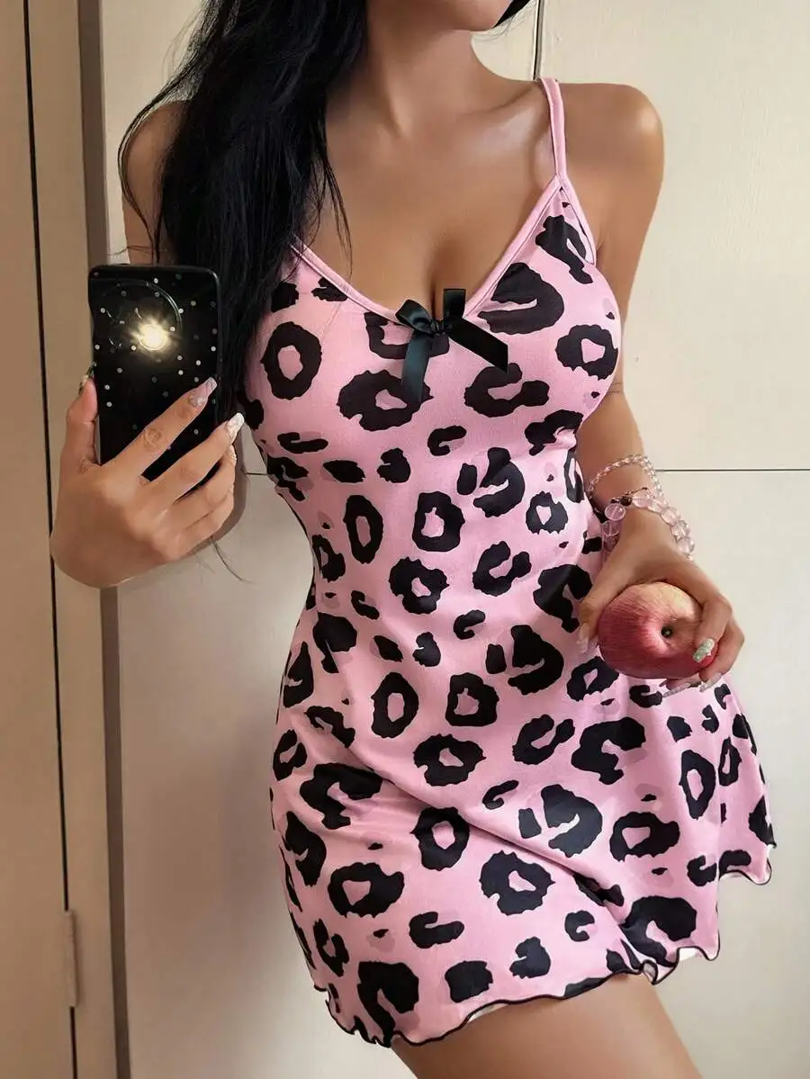 Pink Leopard Print V-Neck Slip Dress With Bow Mini Nightgown
Pink Leopard Print V-Neck Slip Dress With Bow Mini Nightgown