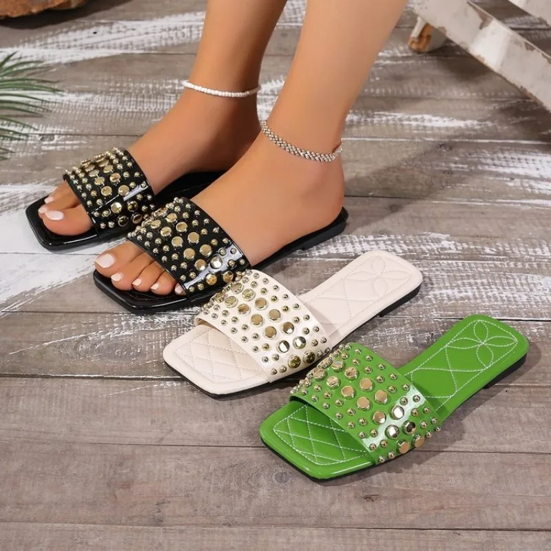 Women's Fashion Able Flat Sandals with Artificial Pearl and Rhinestone Decoration Beach Slipper Summer Sandals Plus Size 42 43
Women's Fashion Able Flat Sandals with Artificial Pearl and Rhinestone Decoration Beach Slipper Summer Sandals Plus Size 42 43