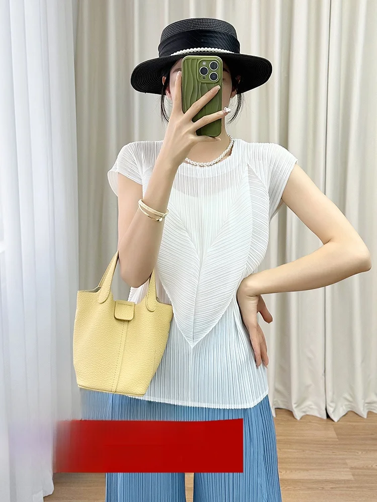 Simple Summer T-Shirt round Neck Short Sleeve Crease Women's Top Fashionable Versatile Polyester Fiber Commute Style Clothing
Simple Summer T-Shirt round Neck Short Sleeve Crease Women's Top Fashionable Versatile Polyester Fiber Commute Style Clothing