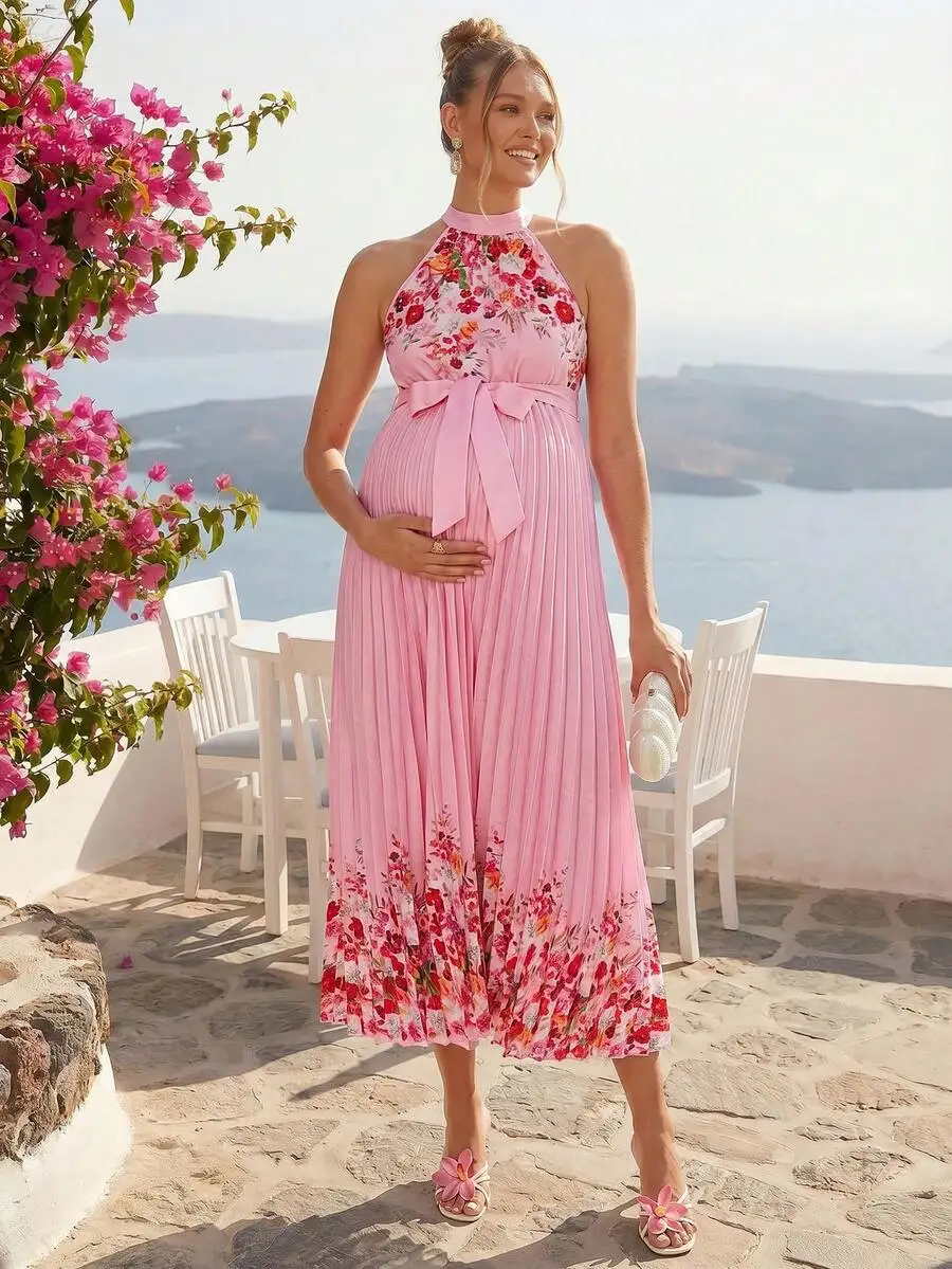 Elegant Floral Print Halter Pleated Maternity Dress For Summer
Elegant Floral Print Halter Pleated Maternity Dress For Summer