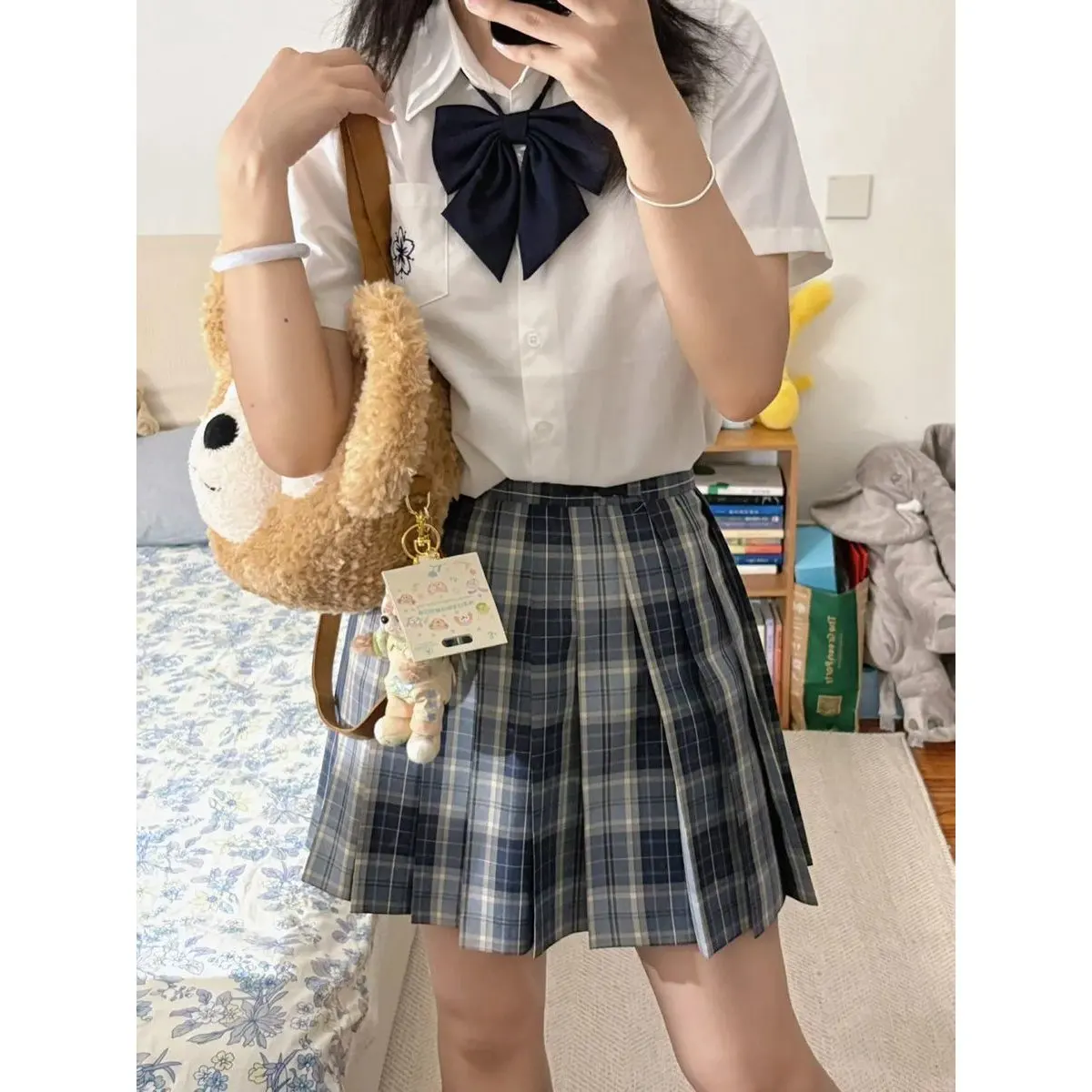 Japanese Style College Wind Sakura North Embroidery JK Uniform Shirt Women's School Supply Basic Short Sleeve Student White S...
Japanese Style College Wind Sakura North Embroidery JK Uniform Shirt Women's School Supply Basic Short Sleeve Student White S...