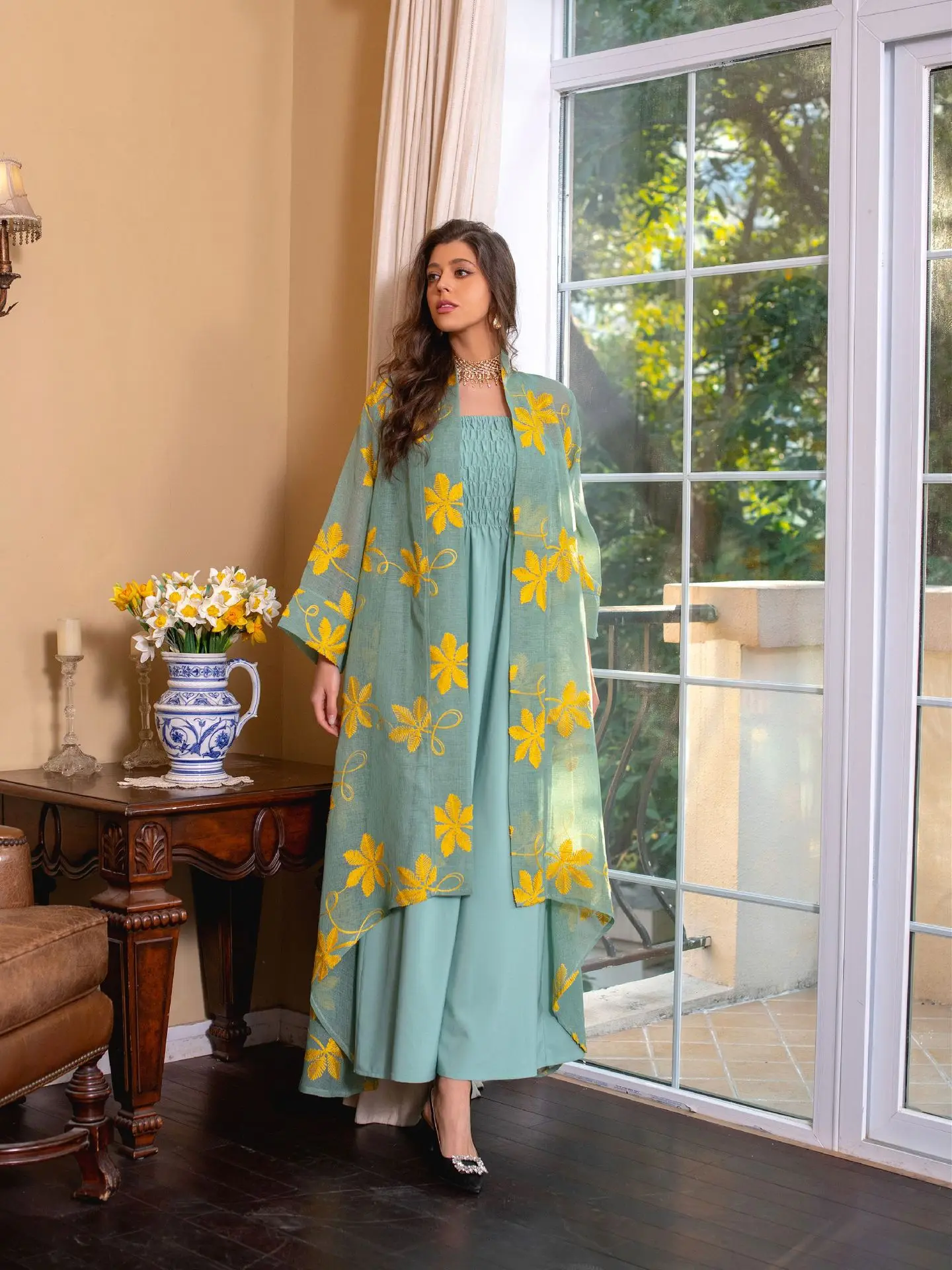Mesh Embroidery Open Abaya Muslim Women 2 Matching Set Kimono Inner Dress Dubai Kaftan Gown Jalabiya Caftan Party Islam Outfits
Mesh Embroidery Open Abaya Muslim Women 2 Matching Set Kimono Inner Dress Dubai Kaftan Gown Jalabiya Caftan Party Islam Outfits