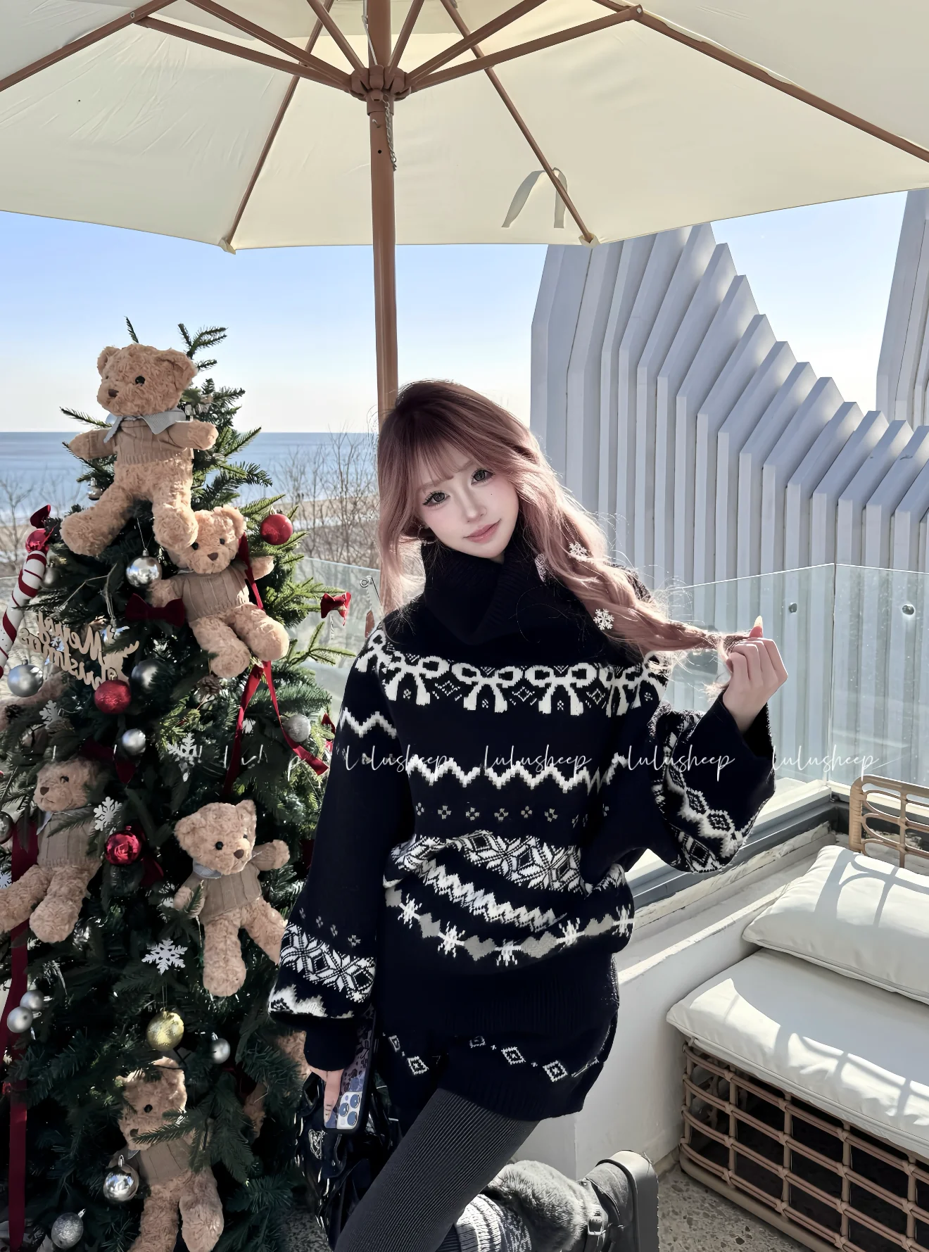 Thickened Knitted High Collar Sweater Fair Isle Retro Black Warmth Women's Short Pants Casual Style Loose Fit Long Sleeve But...
Thickened Knitted High Collar Sweater Fair Isle Retro Black Warmth Women's Short Pants Casual Style Loose Fit Long Sleeve But...