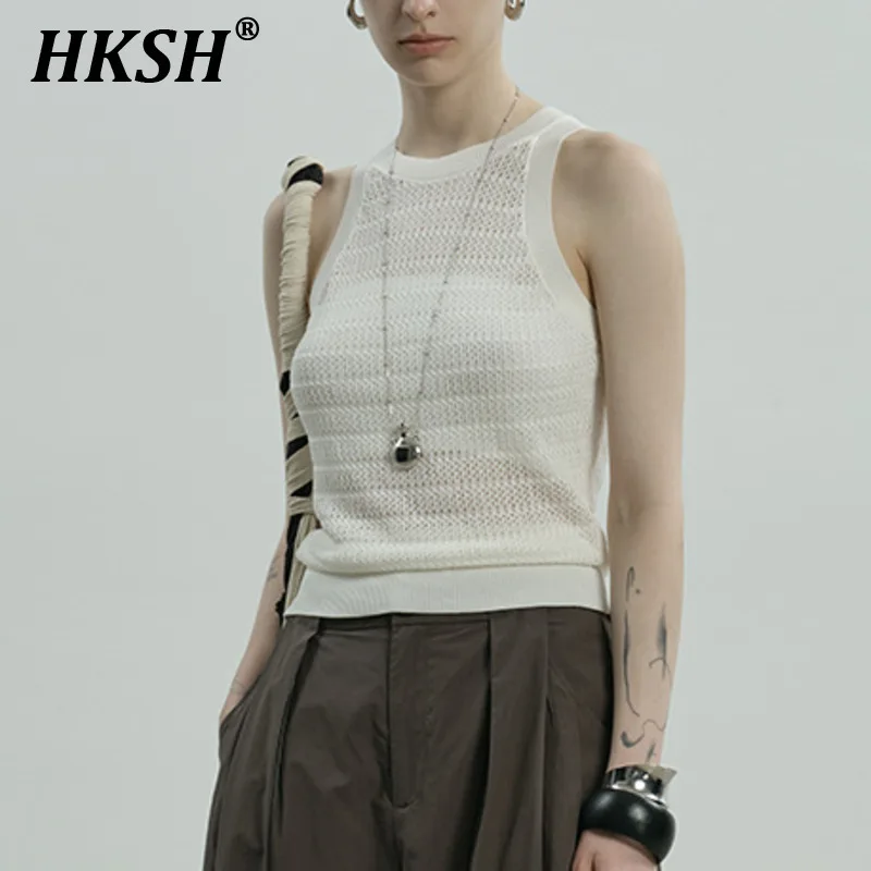 HKSH Новые летние женские Y2K Tide Chic High Street однотонные вязаные футболки без рукавов повседневные стильные полые топы на бретелях HK5935
HKSH Новые летние женские Y2K Tide Chic High Street однотонные вязаные футболки без рукавов повседневные стильные полые топы на бретелях HK5935