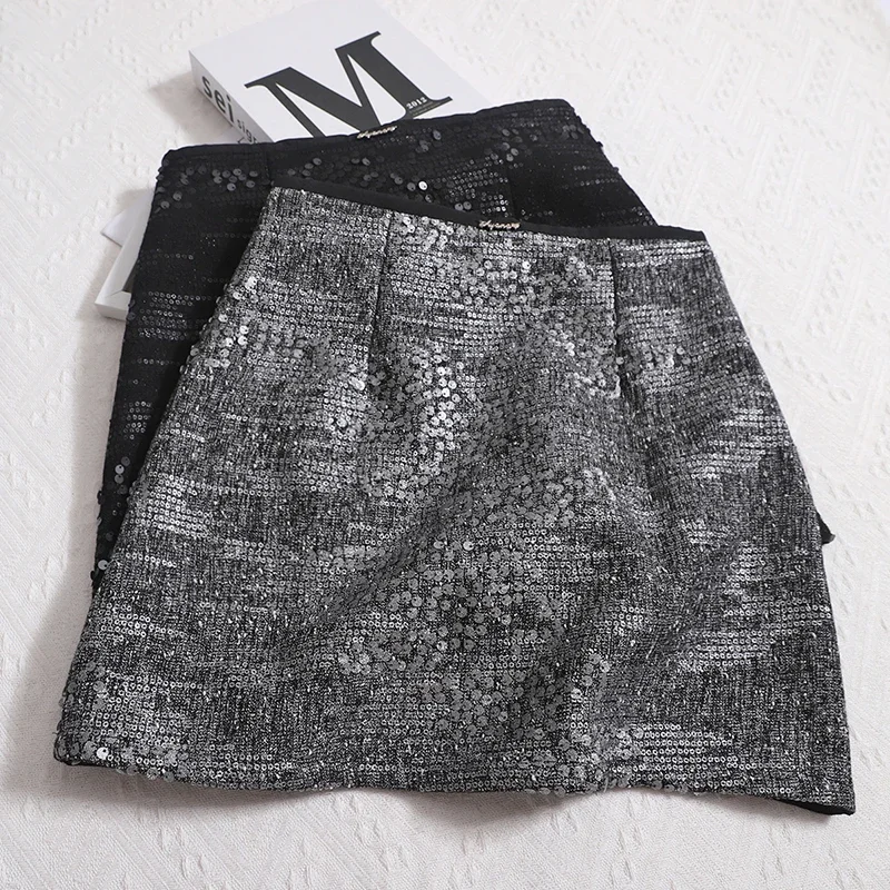 Женская юбка-миди с блестками, вдохновленная дизайном, осень-зима 2023, новая модная тонкая короткая юбка трапециевидной формы с высокой талией 
Женская юбка-миди с блестками, вдохновленная дизайном, осень-зима 2023, новая модная тонкая короткая юбка трапециевидной формы с высокой талией