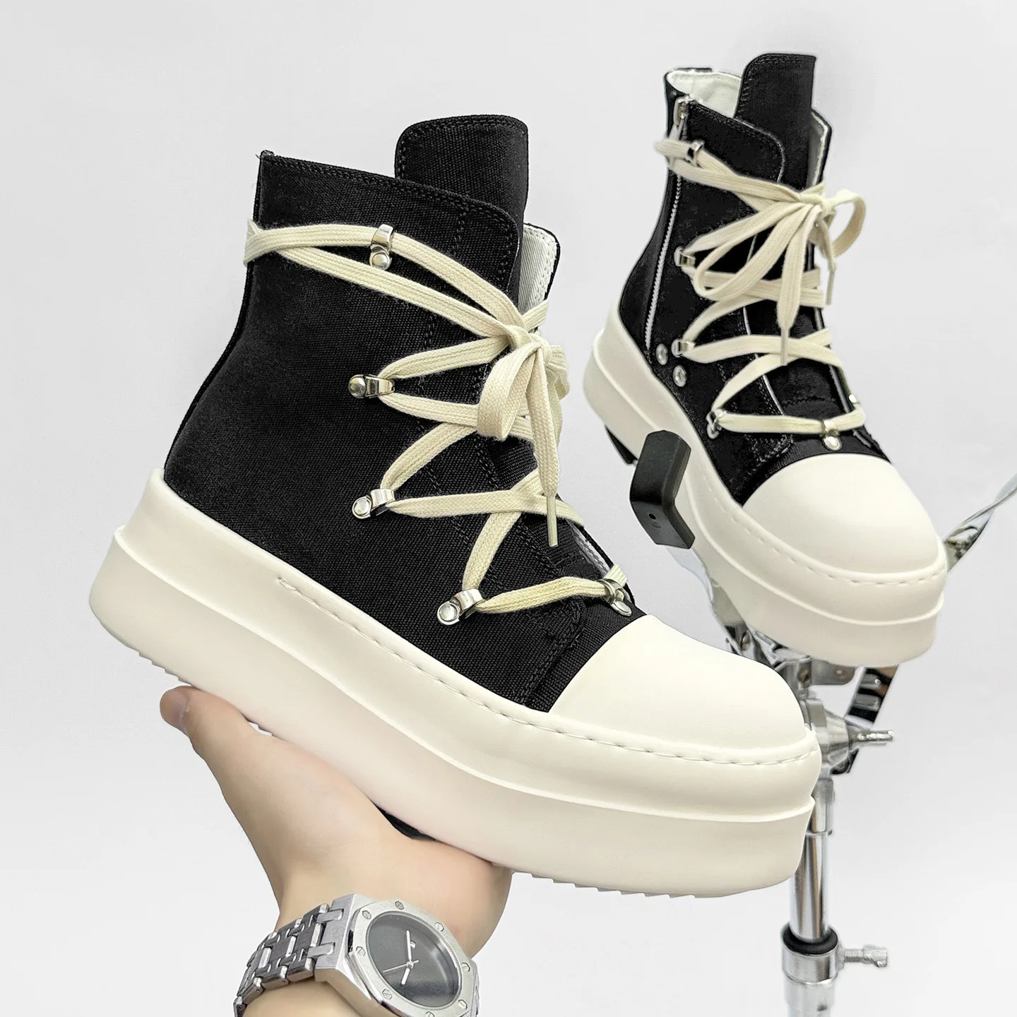 Couple's thick soled height increasing shoes Classic and trendy styles Outdoor leisure fashion party Daily Black youth shoes
Couple's thick soled height increasing shoes Classic and trendy styles Outdoor leisure fashion party Daily Black youth shoes