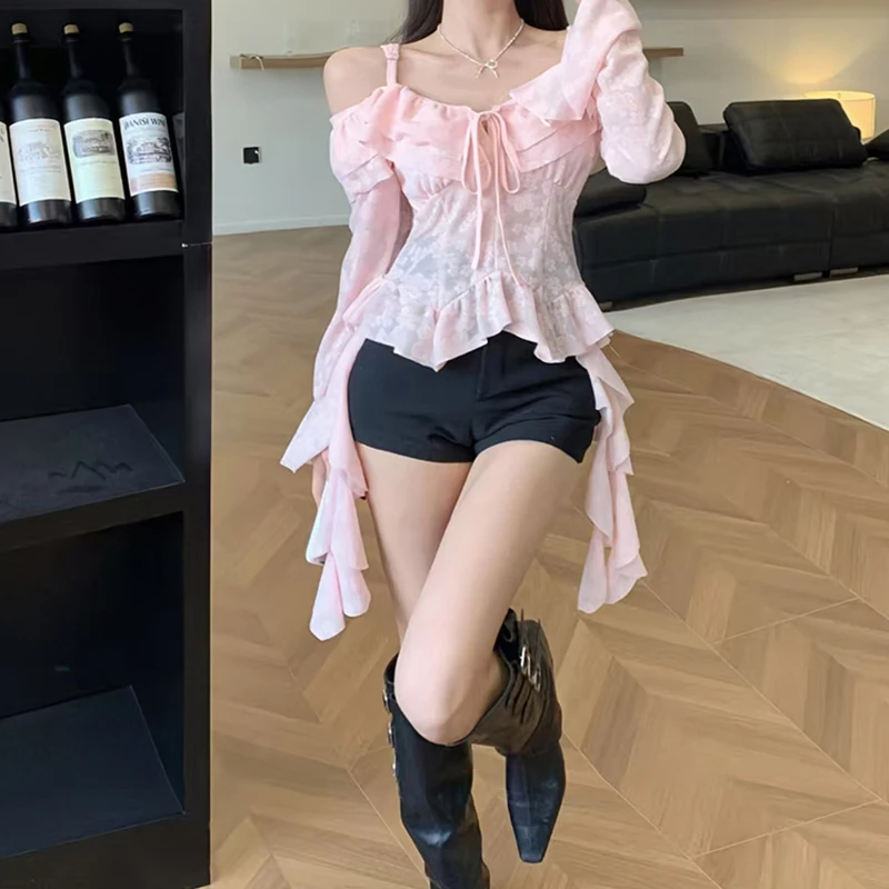 HELIAR Women Off Shoulder Sexy Top Female Long Flare Sleeves Ruffles Beach Shirt Summer Irregular Floral Hotsweet Blouse
HELIAR Women Off Shoulder Sexy Top Female Long Flare Sleeves Ruffles Beach Shirt Summer Irregular Floral Hotsweet Blouse