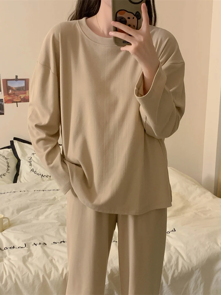 Trendy Pure Color Mermaid Long Sleeve round Neck Home Clothes Set Women's Autumn Winter Casual Couple's Sleepwear Polyester
Trendy Pure Color Mermaid Long Sleeve round Neck Home Clothes Set Women's Autumn Winter Casual Couple's Sleepwear Polyester