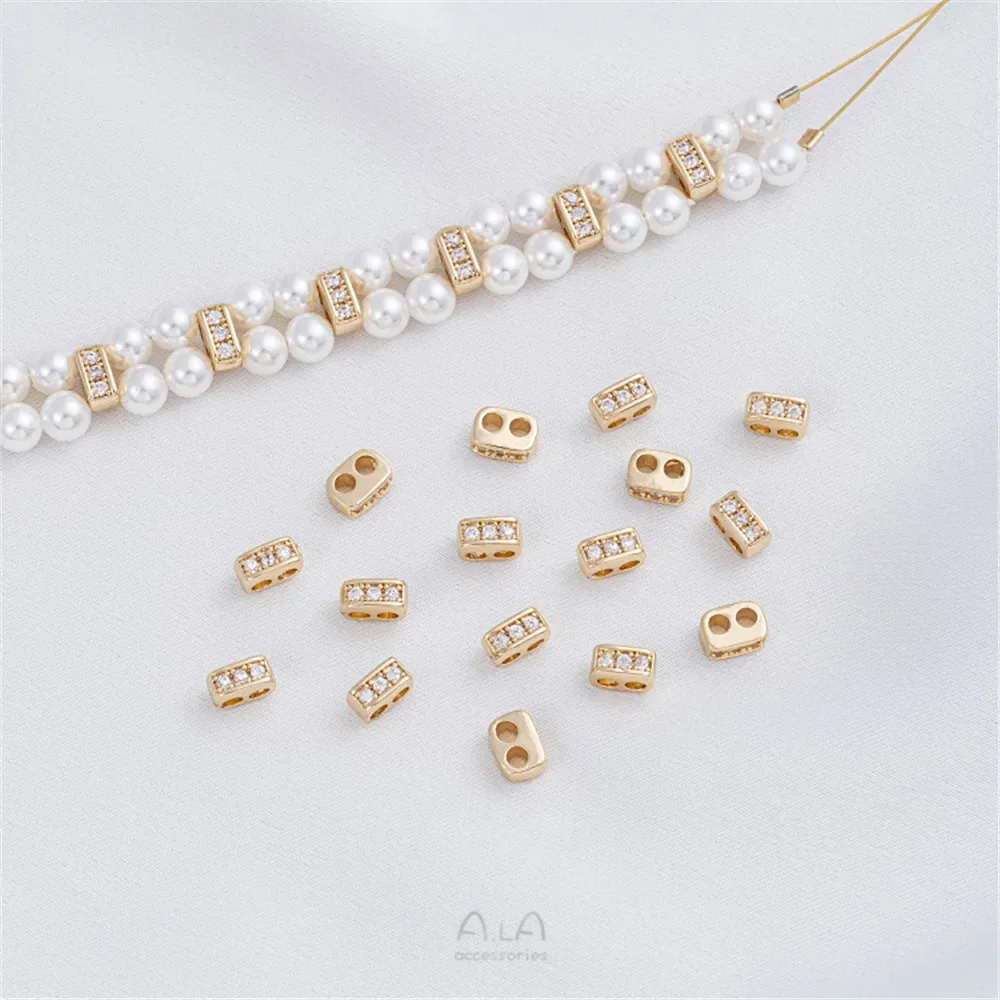 14K Gold Inlaid Zirconium Pig Nose Double Hole Spacer Handmade String Bracelet Separated Pearl Jewelry Accessories C344
14K Gold Inlaid Zirconium Pig Nose Double Hole Spacer Handmade String Bracelet Separated Pearl Jewelry Accessories C344