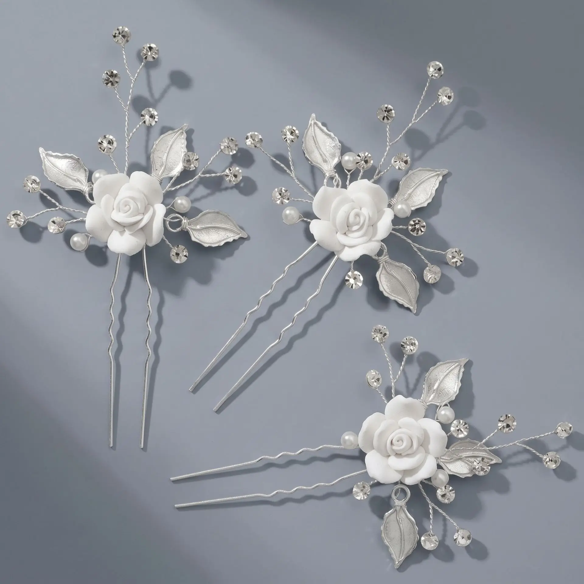 SLBRIDAL Handmade Alloy Rhinestones Porcelain Flower Pearls Bridal Hair Pins Wedding Hair Sticker Women Jewelry Hair Accessories
SLBRIDAL Handmade Alloy Rhinestones Porcelain Flower Pearls Bridal Hair Pins Wedding Hair Sticker Women Jewelry Hair Accessories